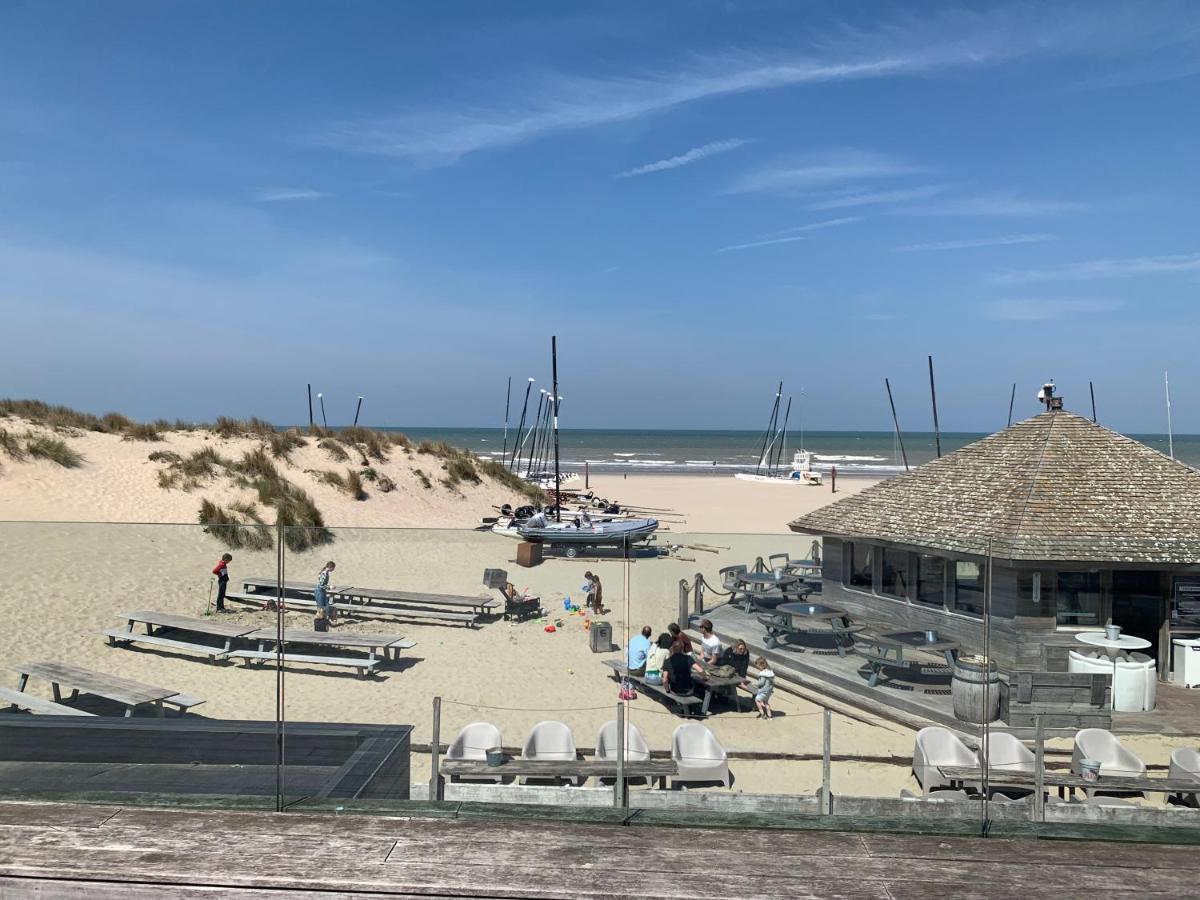 Appartement Op Het Strand, Enfin, Zo Goed Als... Koksijde Exterior foto